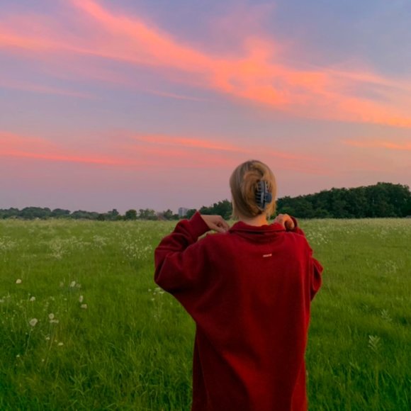 Meet your Posher, Amelia - Picture 1 of 1